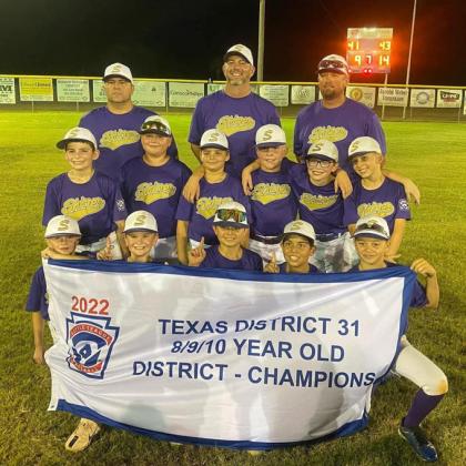 Shiner Minor Baseball District 31 East Zone Champions. Photo courtesy of Shiner Little League.